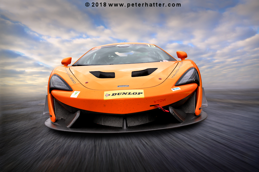 McLaren 570 GT4